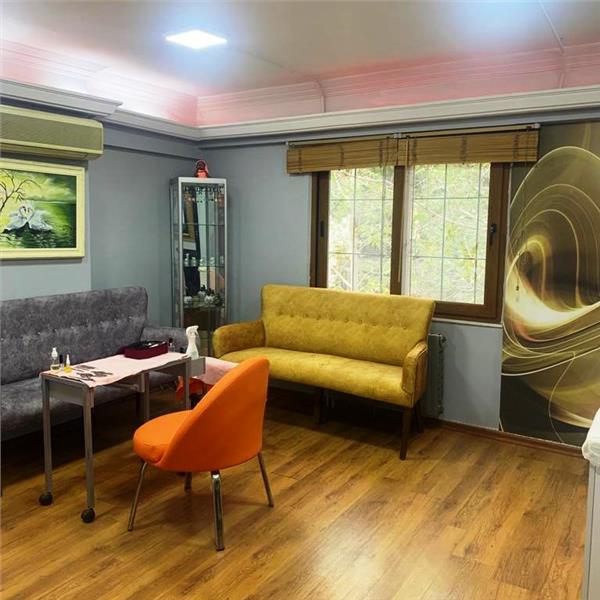 Bornova Talya Nur Güzellik Merkezi’nde Kadınlara Özel Medikal Ayak Bakım Paketi