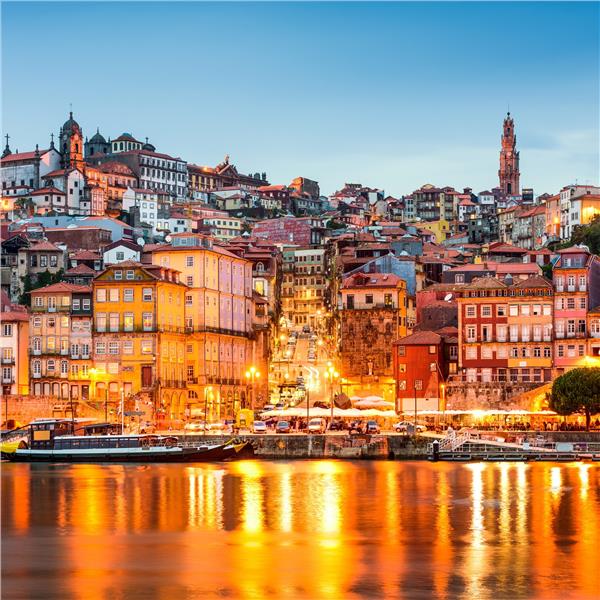 İzmir'den Uçaklı 4 Gece 5 Gün Konaklamalı Portekiz Rotası