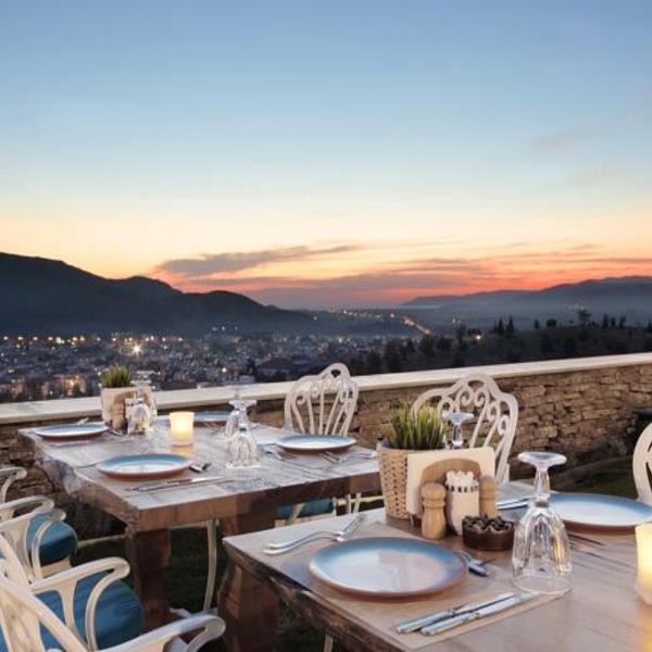 Şirince Nea Efessos Hotel’de Kahvaltı Dahil 2 Kişi Konaklama