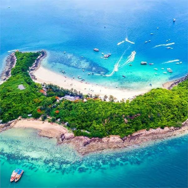 İzmir'den Uçaklı 8 Gece 9 Gün Konaklamalı Vizesiz Uzakdoğu Turu