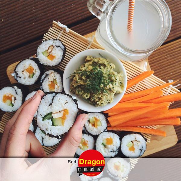 Alsancak Red Dragon Chinese Restaurant’da 18 Parça Sushi