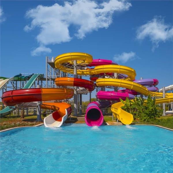 İzmir'den Uçak Kalkışlı 2 Gece 3 Gün Konaklamalı Kıbrıs Concorde Luxury Resort'ta Tarkan Yılbaşı Galası