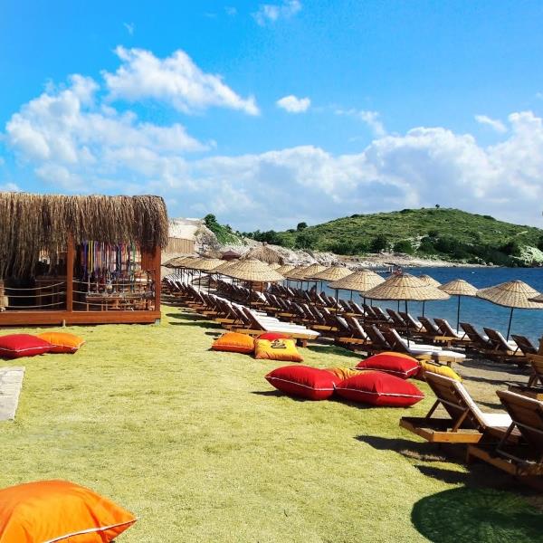 Çeşme Tracx Beach Club