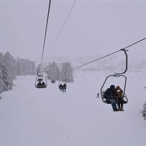 İzmir'den Otobüslü 1 Gece 2 Gün Dağ Konaklamalı Uludağ Grand Yazıcı Otel Kayak Turu