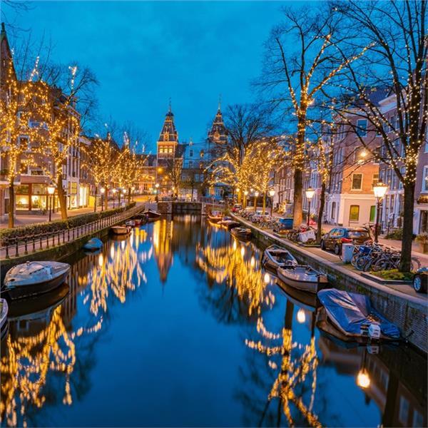 İzmir Çıkışlı 6 Gece 7 Gün Konaklamalı Mega Benelüx & Paris & Colmar & Köln Turu