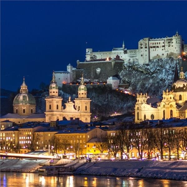 İzmir'den Uçaklı 7 Gece 8 Gün Konaklamalı Viyana & Salzburg & Prag & Budapeşte Turu