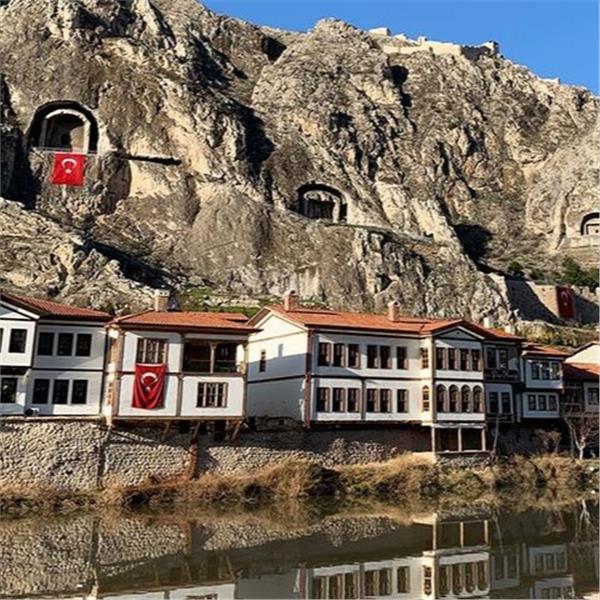 İzmir'den Hareketli 7 Gece 8 Gün Konaklamalı Boydan Boya Karadeniz Rüyası ve Batum Turu