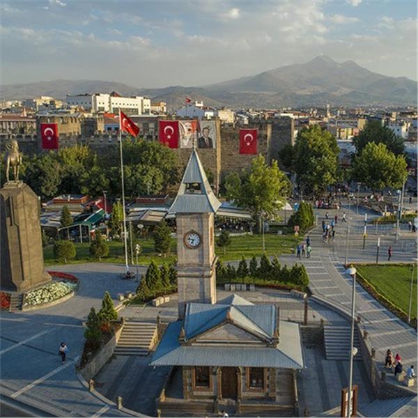 İzmir'den Uçaklı 5 Gece 6 Gün Konaklamalı Munzur ve Nemrut Dağı İle Gap Turu