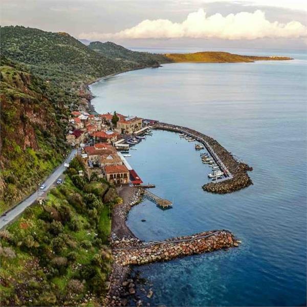 İzmir çıkışlı 1 gece 2 gün konaklamalı Truva Antik Kenti, Assos Antik Kenti, Çanakkale Şehitlik Turu