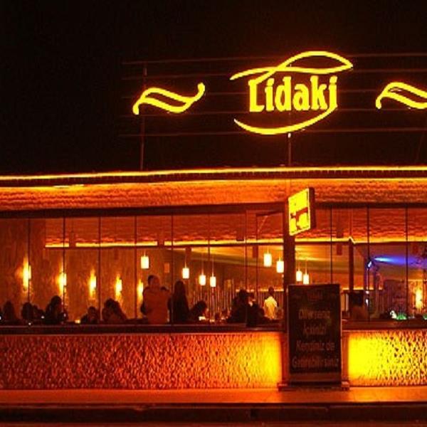 İnciraltı Lidaki Restaurant’ta 8 Mart Dünya Kadınlar Günü’ne Özel Kadınlar Günü Matinesi