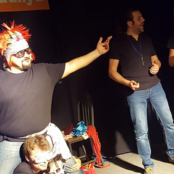 Bir Varmış Bir Yokmuş Tiyatro Oyunu Günce Sanat Tiyatrosunda!