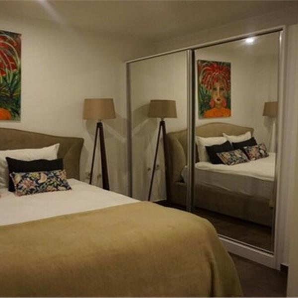 Alaçatı Simira Hotel'de Konfor Dolu Konaklama Seçenekleri