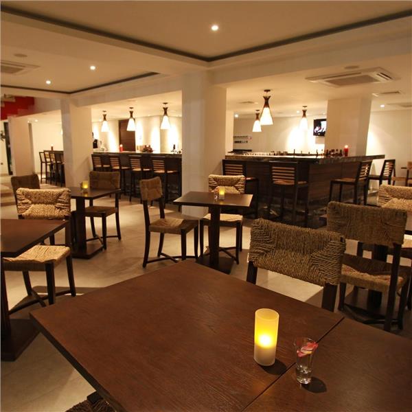 İzmir'den Uçak İle Hareketli Kıbrıs İzmir'den Uçak İle Hareketli Kıbrıs Arkın Palm Beach Hotel Yarım Pansiyon Konaklama Seçenekleri