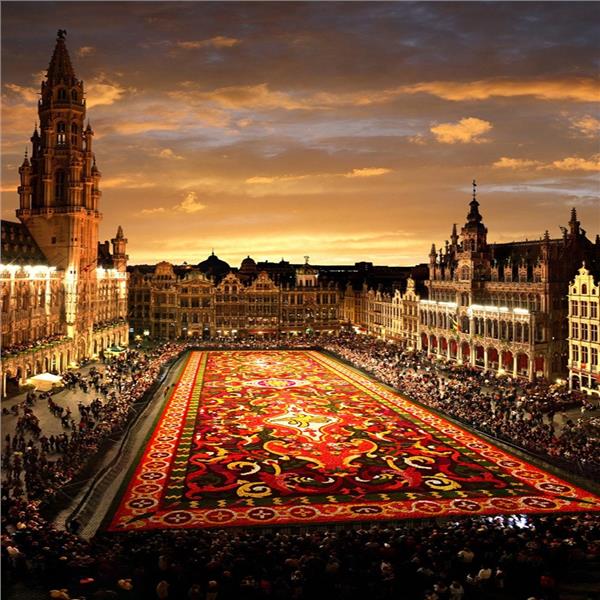 İzmir'den Uçaklı 2 Gece 3 Gün Konaklamalı Brüksel, Brugge, Romantik Paris Turu