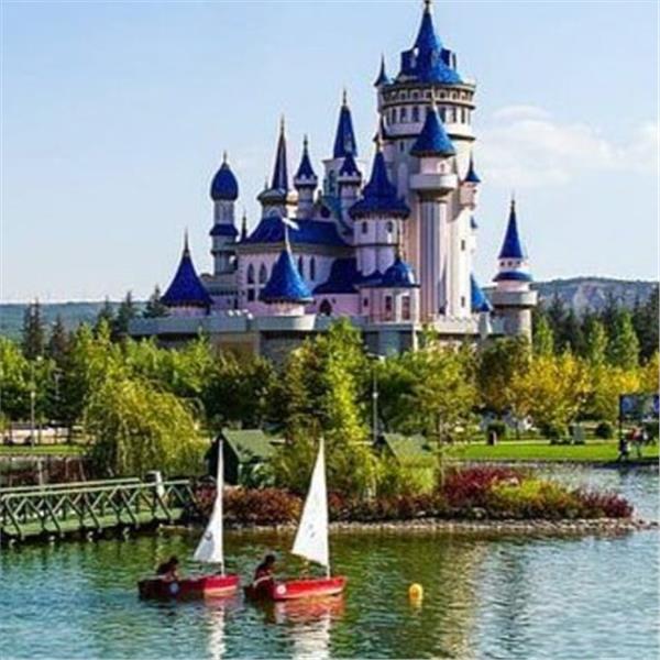 İzmir'den Otobüslü Ankara'dan Trenli 1 Gece 2 Gün Konaklamalı Ankara & Anıtkabir & Eskişehir Turu