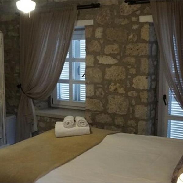 Alaçatı Simira Hotel'de Konfor Dolu Konaklama Seçenekleri