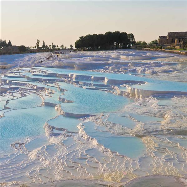 İzmir Çıkışlı 1 Gece 2 Gün Termal Otel Konaklamalı Pamukkale Buldan Turu