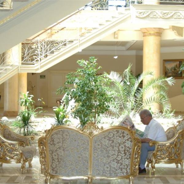 Dünya Kadınlar Günü Konaklama, Gala Yemeği ve Ayvalık Turu