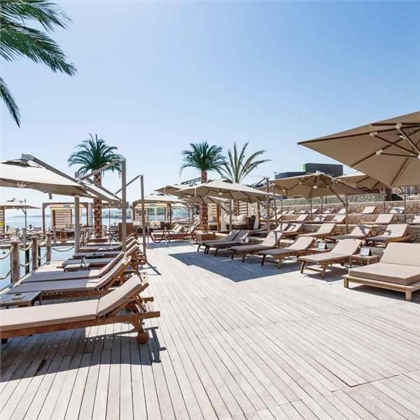 İzmir'den Uçak İle Hareketli Kıbrıs Lord’s Palace Hotel Tam Pansiyon Plus Konaklama Seçenekleri