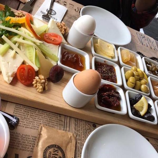 Kordon Sac'k Cafe Kahvaltı ve Türk Kahvesi
