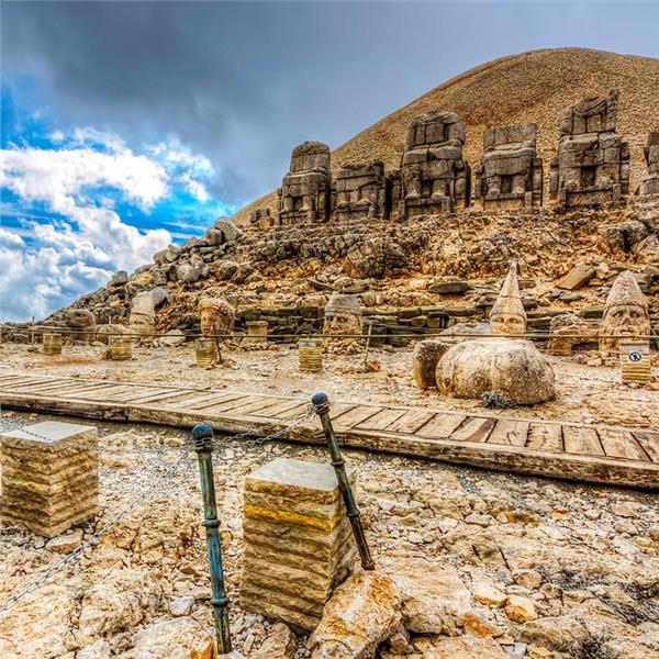 İzmir'den Uçak İle Hareketli 3 Gece 4 Gün Konaklamalı GAP Rüyası Turu