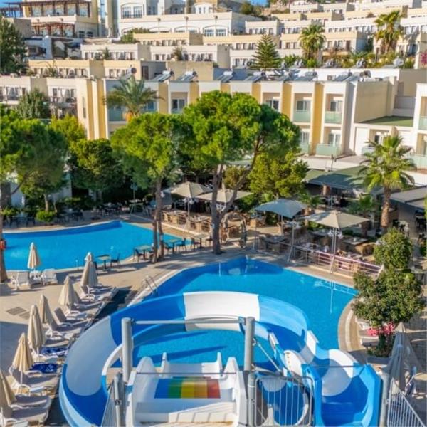 İzmir'den Otobüslü 3 Gece 4 Gün Bodrum Tatili Ayaz Aqua Beach Hotel Konaklama