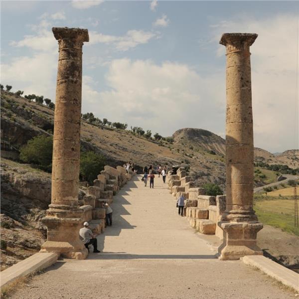 İzmir'den Uçaklı Ramazan Bayramı Özel 3 Gece 4 Gün Konaklamalı GAP Rüzgarı Turu (Gaziantep Gidiş - Diyarbakır Dönüş)