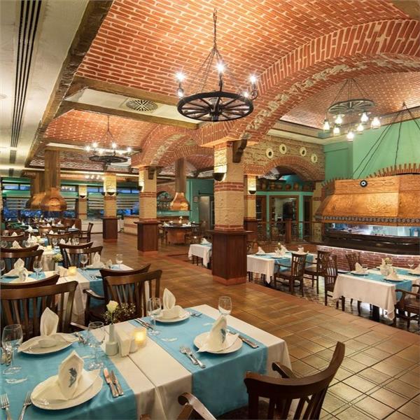 İzmir'den Uçak İle Hareketli Kıbrıs Merit Crystal Cove Hotel'de Ultra Herşey Dahil Konaklama Seçenekleri