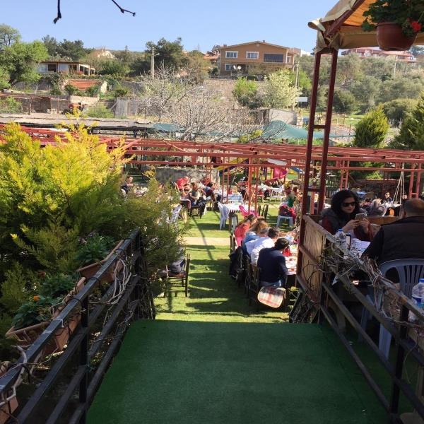 Çiçekliköy Yeni Asmalı’da Muhteşem Doğasıyla Ramazan Boyunca İftar Menüsü