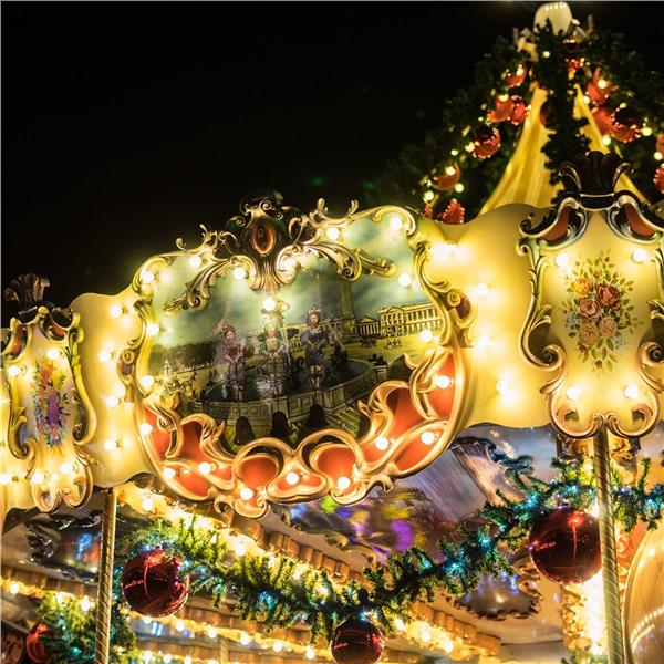 İzmir'den Uçaklı 4 Gece 5 Gün Konaklamalı Noel Zamanı Belçika & Hollanda Işık Festivali ve Noel Pazarları Turu