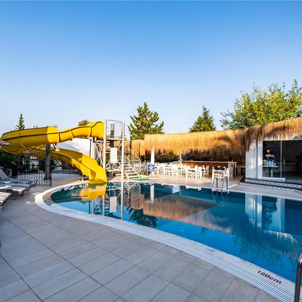 İzmir'den Otobüslü 3 Gece 4 Gün Konaklamalı Bayram Özel Paloma Family Club Hotel Bodrum Tatili