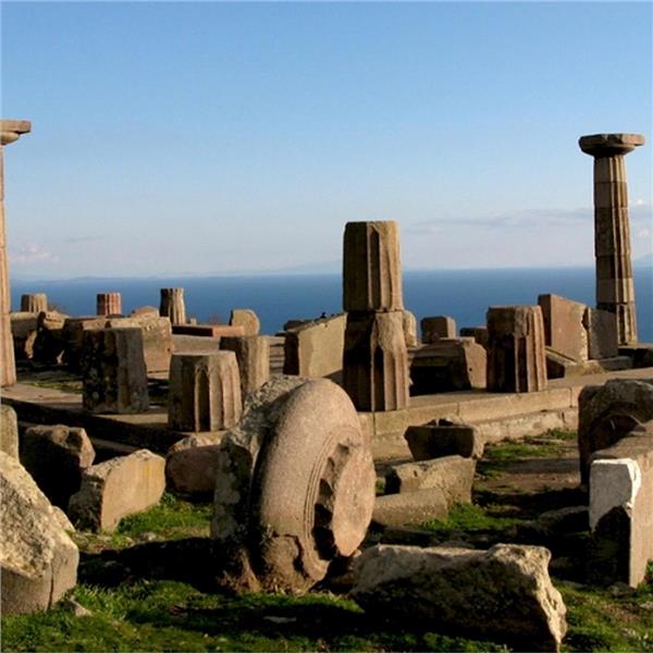 İzmir Çıkışlı Konaklamalı Çanakkale, Şehitlik, Assos, Ayvalık, Şeytan Sofrası Turu