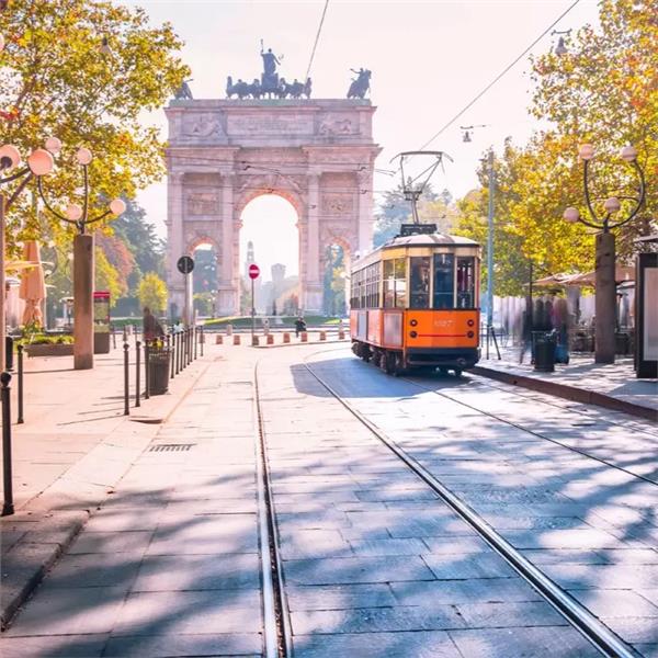İzmir'den Uçak İle Hareketli 7 Gece 8 Gün Konaklamalı İtalya & Fransa & İsviçre & Almanya & Liehtenstein İle Bir Avrupa Masalı Turu