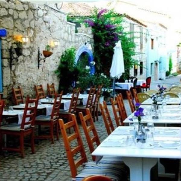 Alaçatı ALA BAYKUŞ Butik Otel'den Çift Kişilik Konaklama