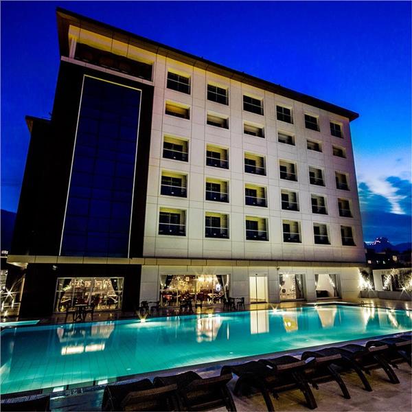 İzmir'den Uçaklı 4 Gece 5 Gün Grand Pasha Kyrenia Hotel veya The Arkin Colont Hotel Konaklama Seçenekli Kıbrıs Turu