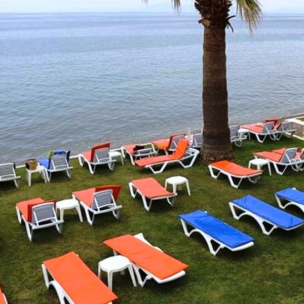 Kuşadası Blu Mare Beach Hotel’de Herşey Dahil Konaklama