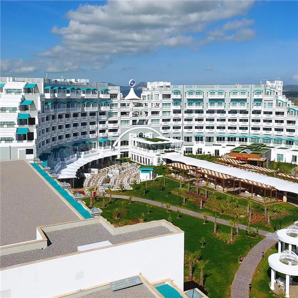 İzmir'den Uçak İle Hareketli Kıbrıs Limak Cyprus Deluxe Hotel Ultra Herşey Dahil Konaklama Seçenekleri