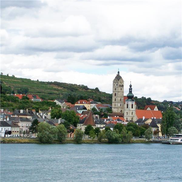 İzmir'den Uçaklı 5 Gece 6 Gün Konaklamalı Tuna Nehri’nde Avusturya, Slovenya, Çekya Ve Almanya Turu