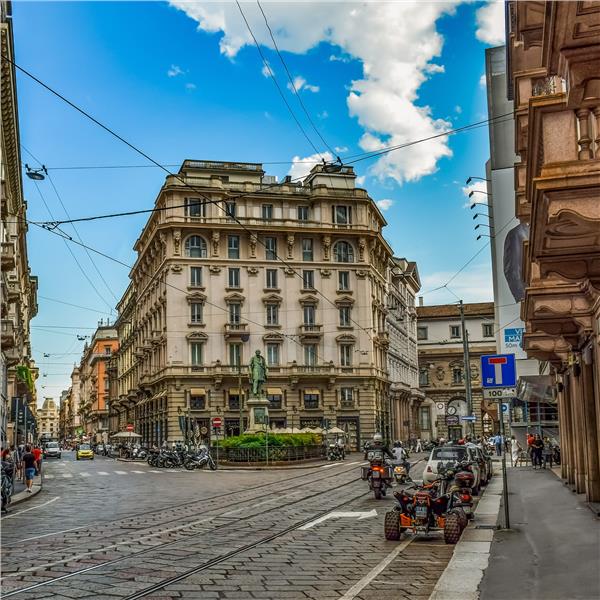 İzmir'den Otobüs İle Kalkışlı 9 Gece 10 Gün Konaklamalı İtalya, Slovenya, Yunanistan, Hırvatistan, Sırbistan, Bulgaristan Ve İsviçre Turu