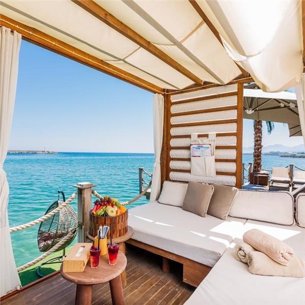 İzmir'den Uçak İle Hareketli Kıbrıs Lord’s Palace Hotel Tam Pansiyon Plus Konaklama Seçenekleri