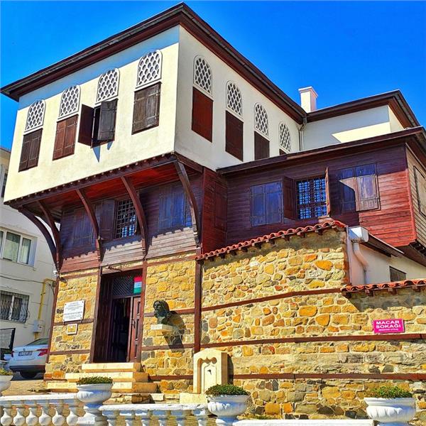 İzmir Çıkışlı 2 gece 3 gün Konaklamalı Trakya Edirne İğneada ile Longoz Ormanları Turu. 