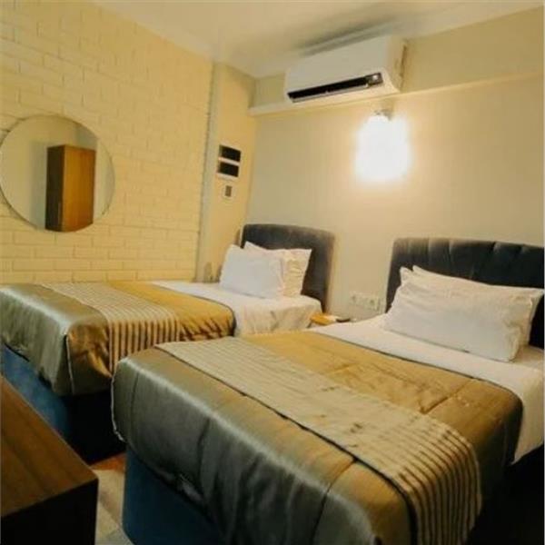 Red Green Hotel Karşıyaka Tek veya Çift kişi Kahvaltı dahil konaklama