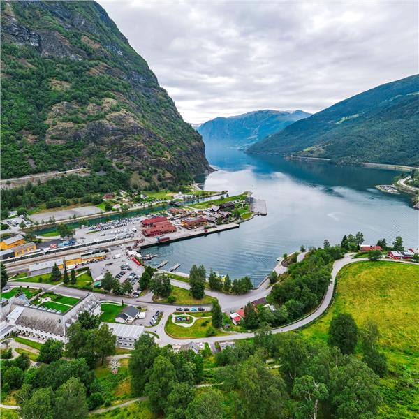 İzmir'den Uçaklı 8 Gece 9 Gün Konaklamalı Norveç Ve Danimarka Fiyortları İsveç Turu