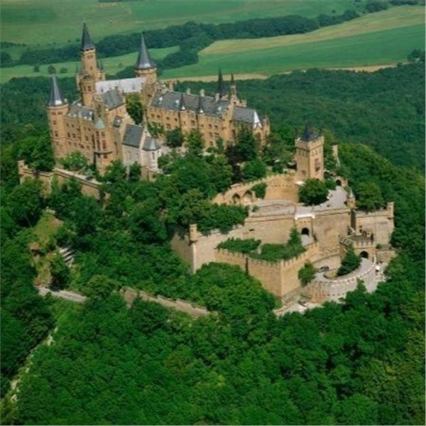 İzmir'den Uçak İle Hareketli 3 Gece 4 Gün Konaklamalı İsviçre Alpler Göller Ve Noel Pazarları Turu