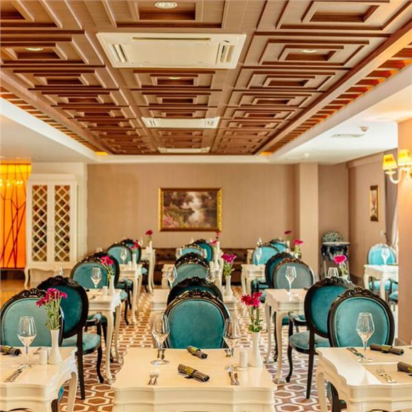 İzmir'den Uçak İle Hareketli Kıbrıs Grand Pasha Kyrenia Hotel Yarım Pansiyon Konaklama Seçenekleri