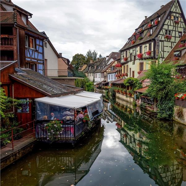 İzmir’den Uçaklı 3 Gece 4 Gün Konaklamalı Alsace & Colmar & Tren ile Alp Dağları Turu