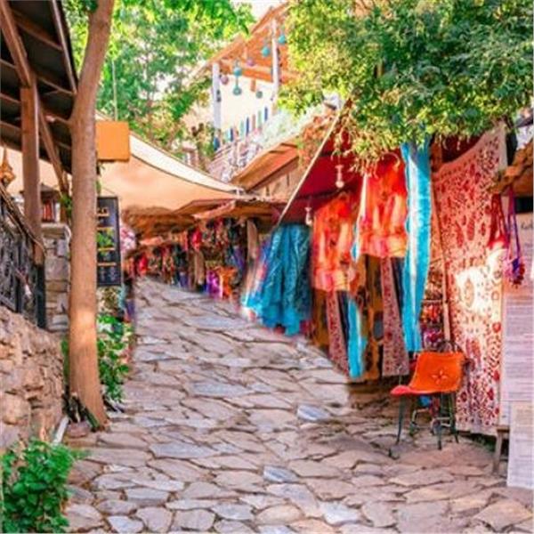 İzmir'den Kalkışlı 8 Mart Kadınlar Günü Özel Günübirlik Domatia Köyü Karina Şirince Turu