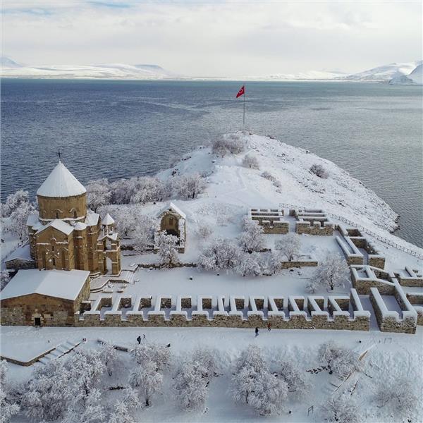 İzmir'den Uçaklı 4 Gece 5 Gün Konaklamalı Doğu Ekspresi İle Doğu Anadolu Turu