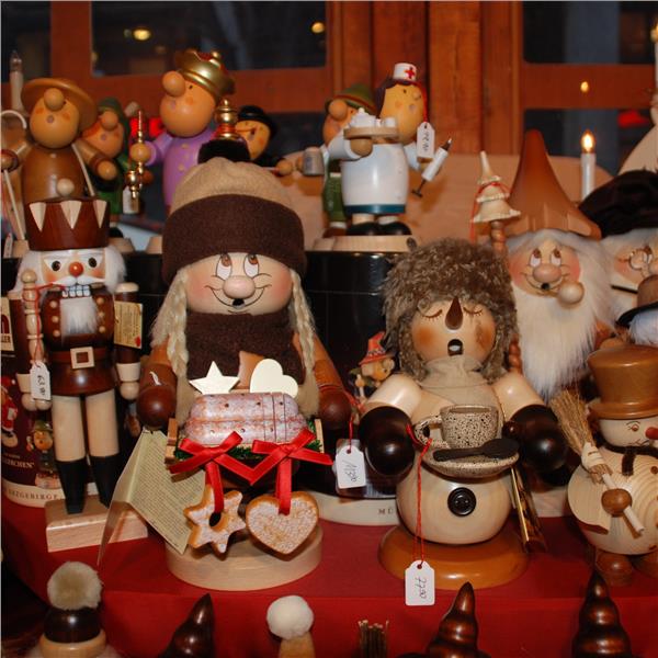 İzmir'den Uçaklı 3 Gece 4 Gün Konaklamalı Berlin, Dresden, Karlovy Vary ve Prag ile Noel Pazarları ve Yılbaşı Turu