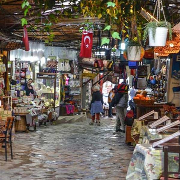 İzmir Çıkışlı Yılbaşı Özel Günübirlik Fasıllı Eğlenceli Şirince Turu